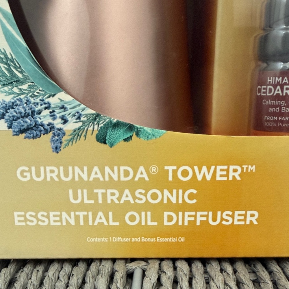 GuruNanda Rose Gold Tower Ultrasonic Essential Oil Diffuser Set NIB - Picture 2 of 9